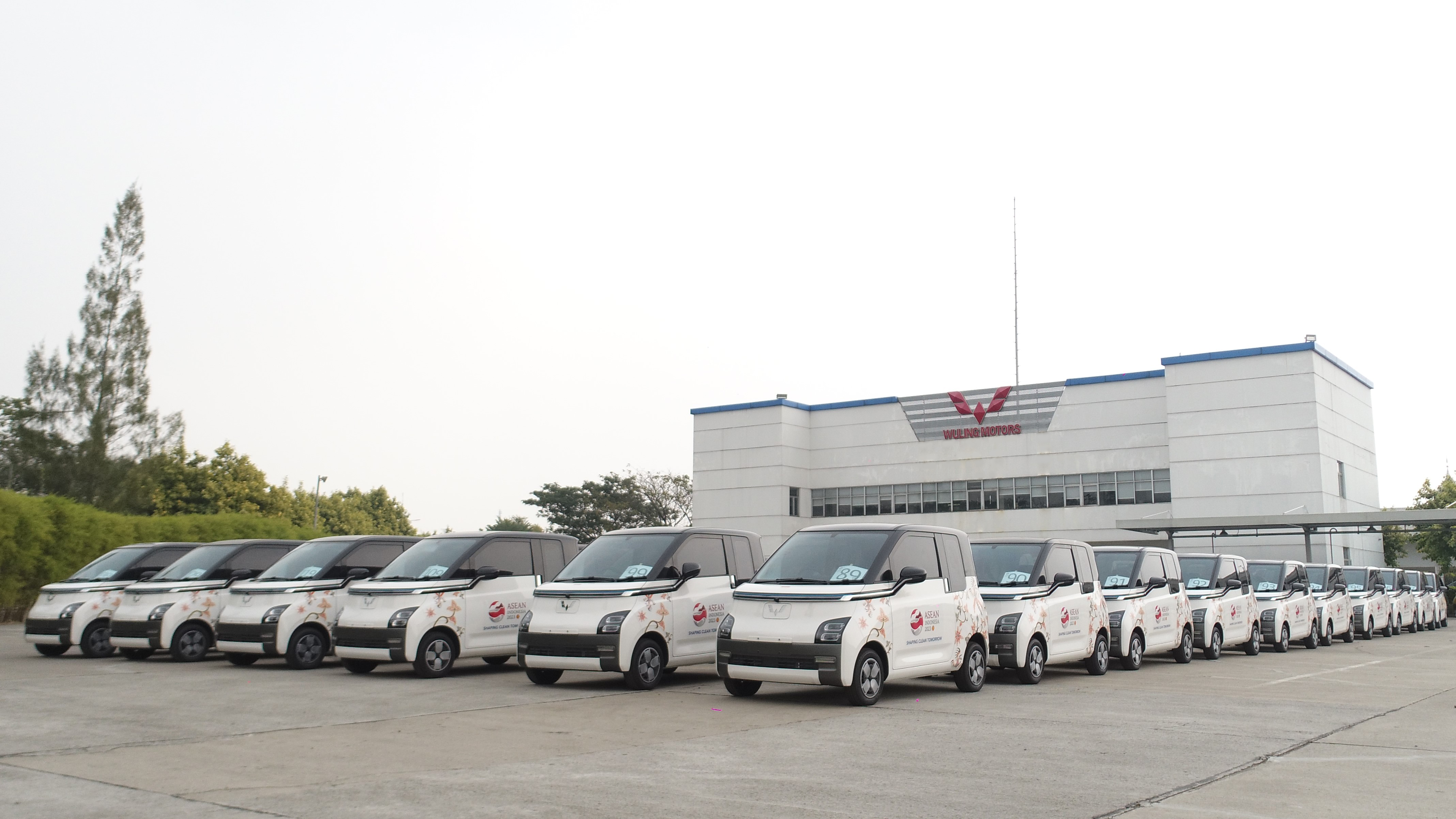 Wuling Air ev Berpartisipasi Menjadi Official Car Partner KTT ASEAN Jakarta 