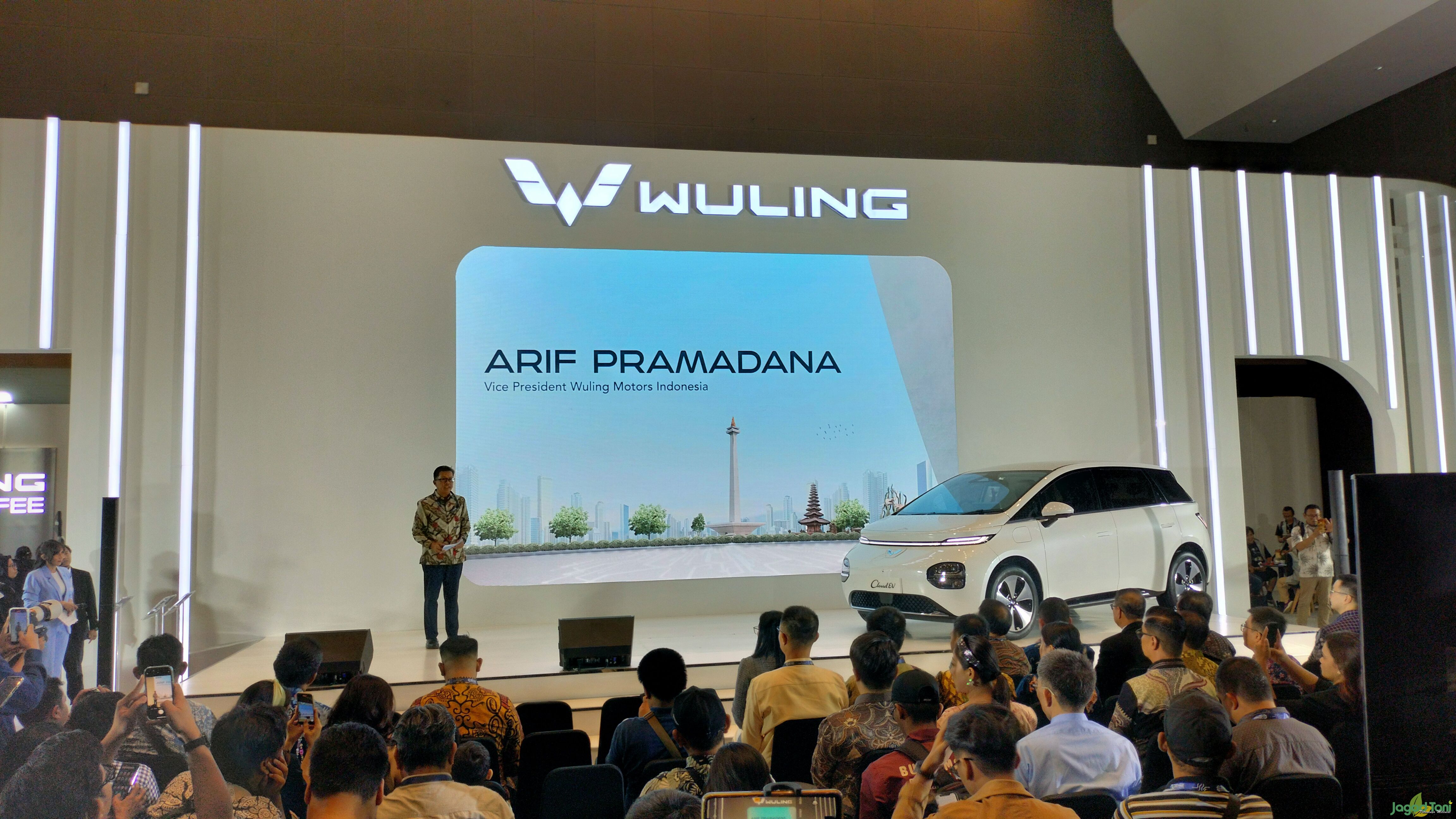 Wuling Motors resmi buka pemesanan Cloud EV seharga Rp410 juta