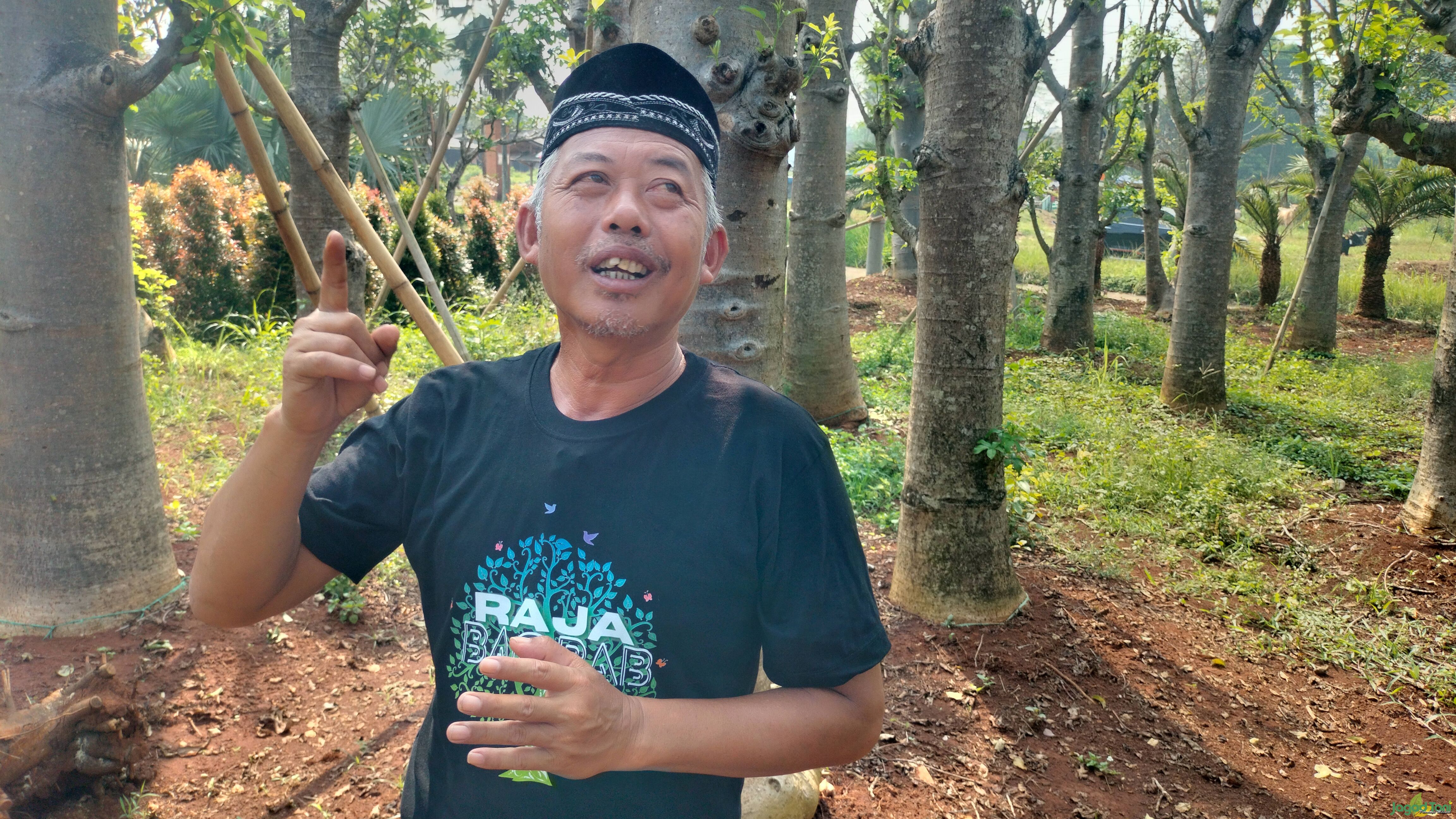 H. Ahmad Dahlan sebagai pemilik Raja Baobab Nursery 