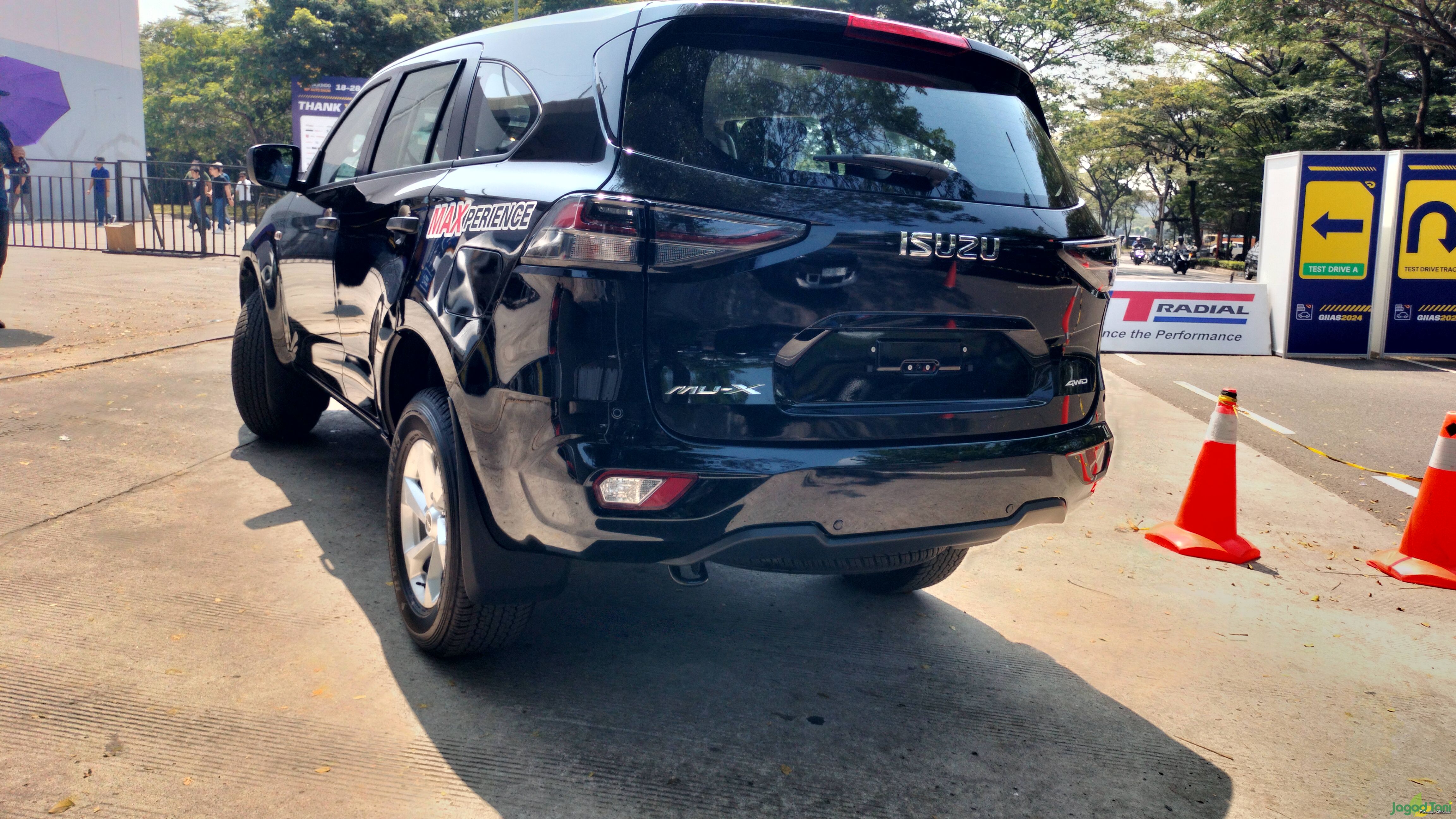 All New Isuzu mu-X 4x4 