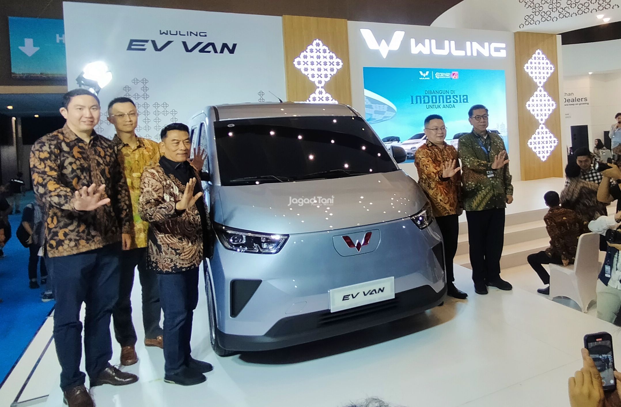 Wuling EV Van Kendaraan Niaga listrik 