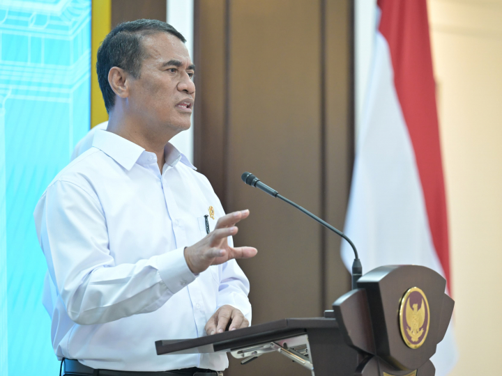 Menteri Pertanian Andi Amran Sulaiman Menteri Pertanian Andi Amran Sulaiman